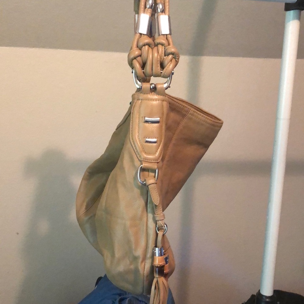 Cream Purse - Picture 2 of 2
